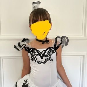 Gorgeous Ballet outfit 🩰 costume - Ballet recital dress